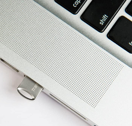  64GB USB3.1 Flash Drive Transcend "JetFlash 710S", Silver, Metal Case, Ultra-Slim (R/W:90/30MB/s)