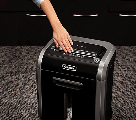 Fellowes PowerShred® 79Ci, DIN Level P-4, Cross Cut 4х38mm, Capacity 14sheets, Vol. 23 litr. Fellowes PowerShred® 79Ci, DIN Level P-4, Cross Cut 4х38mm, Capacity 14sheets, Vol. 23 litr.